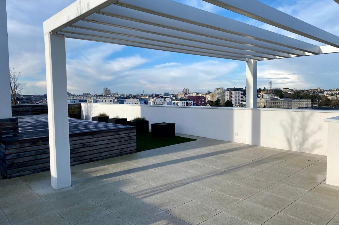 Le Rio, Appartement Avec Terrasse & Parking 렌 외부 사진