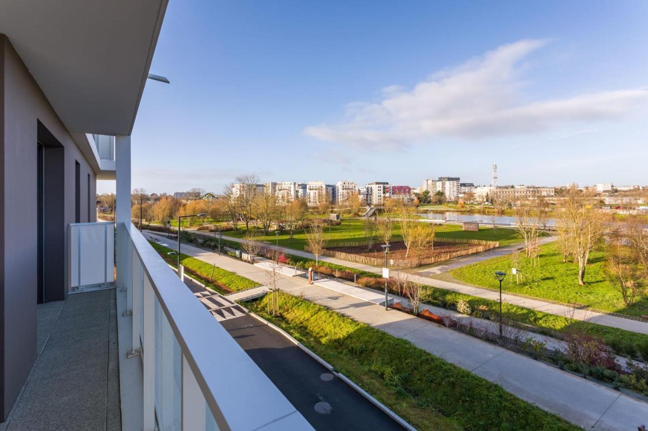 Le Rio, Appartement Avec Terrasse & Parking 렌 외부 사진