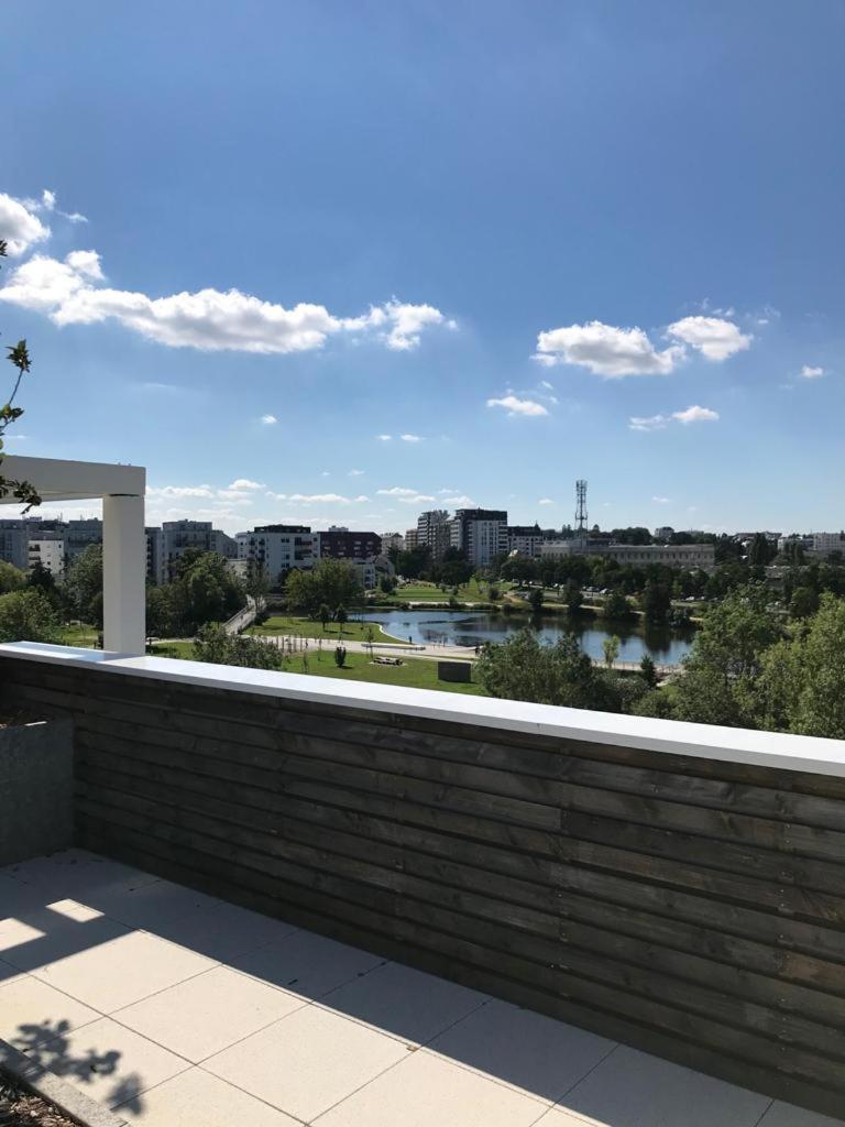 Le Rio, Appartement Avec Terrasse & Parking 렌 외부 사진
