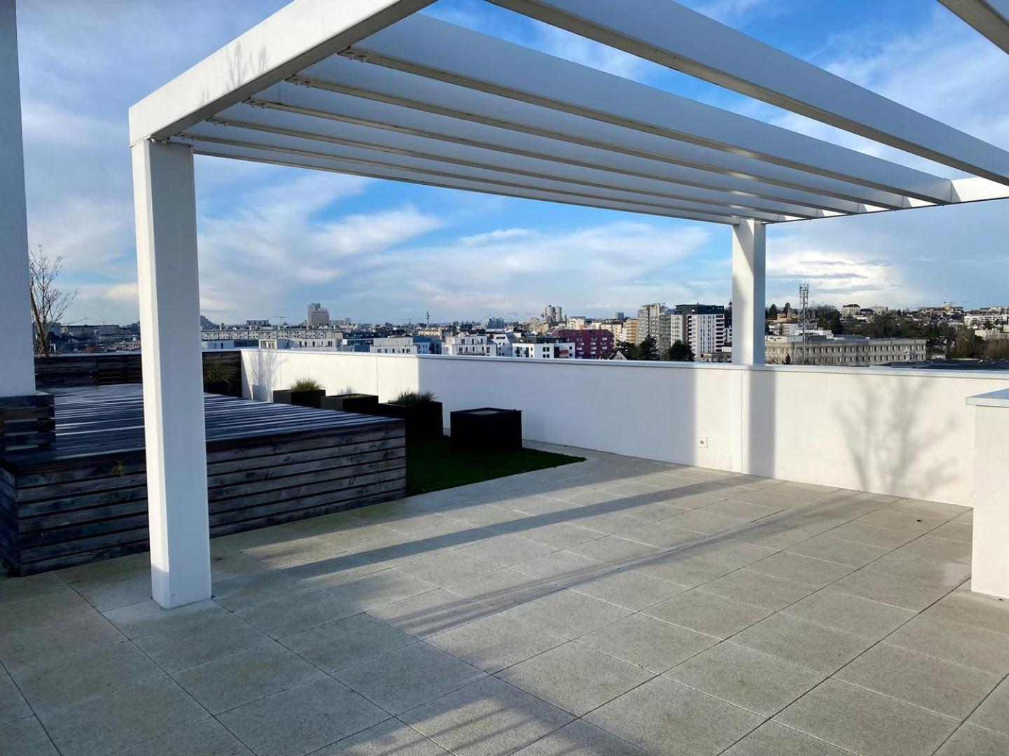 Le Rio, Appartement Avec Terrasse & Parking 렌 외부 사진