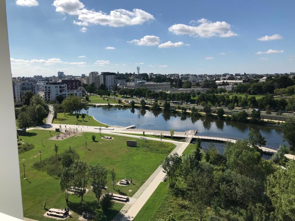 Le Rio, Appartement Avec Terrasse & Parking 렌 외부 사진